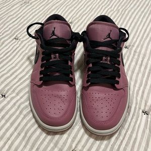 Air Jordan retro 1. AUTHENTIC!